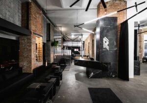 R. TATTOO X BARBER Wien: Eingangsbereich