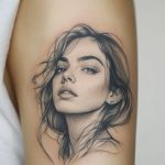 ein mikrorealistisches Tattoo von einem Gesicht