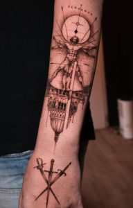 Concept Piece Tattoo: vitruvianisch inspiriertes Gesamtkunstwerk